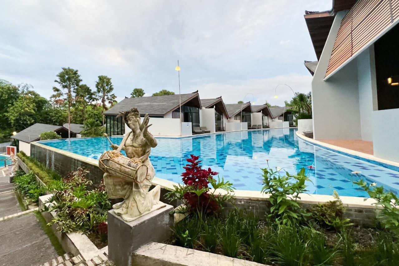 Mana Villas Nusa Dua นูซาดูอา ภายนอก รูปภาพ