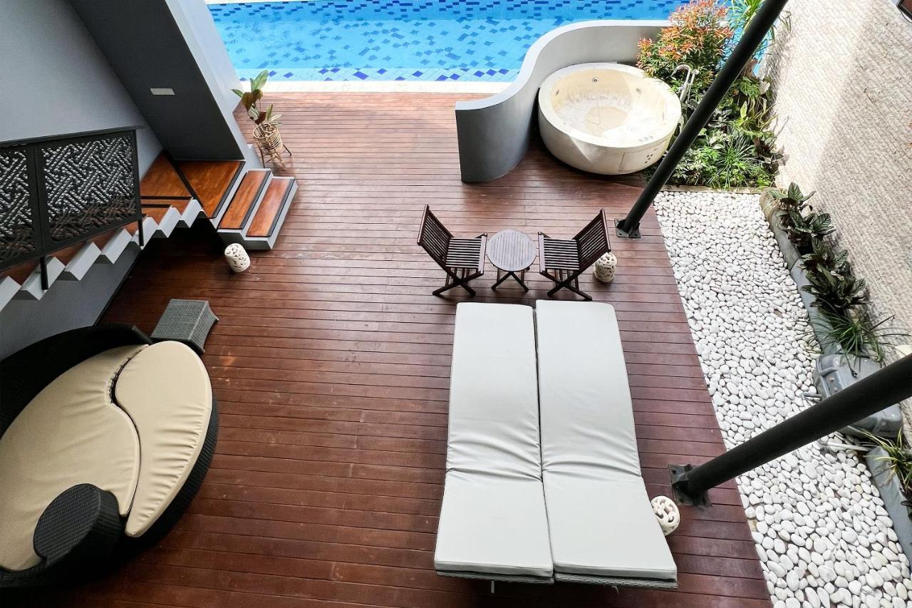 Mana Villas Nusa Dua นูซาดูอา ภายนอก รูปภาพ